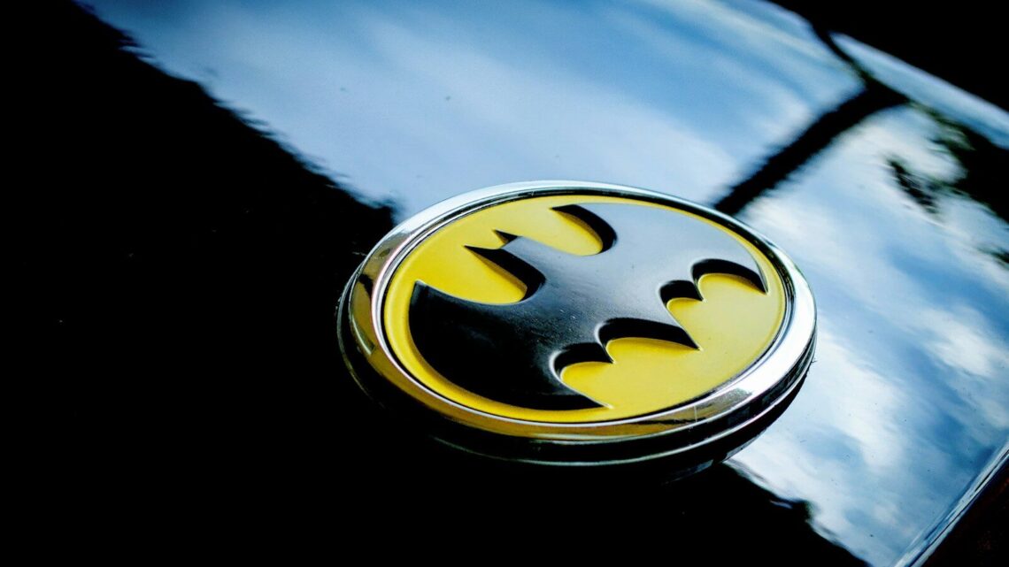 Jak Batman przygotowuje się do walki? Tajniki planowania i strategii Mrocznego Rycerza