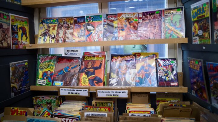 DC Comics: Jakie eventy komiksowe zmieniły oblicze uniwersum i jak na nie wpływały?