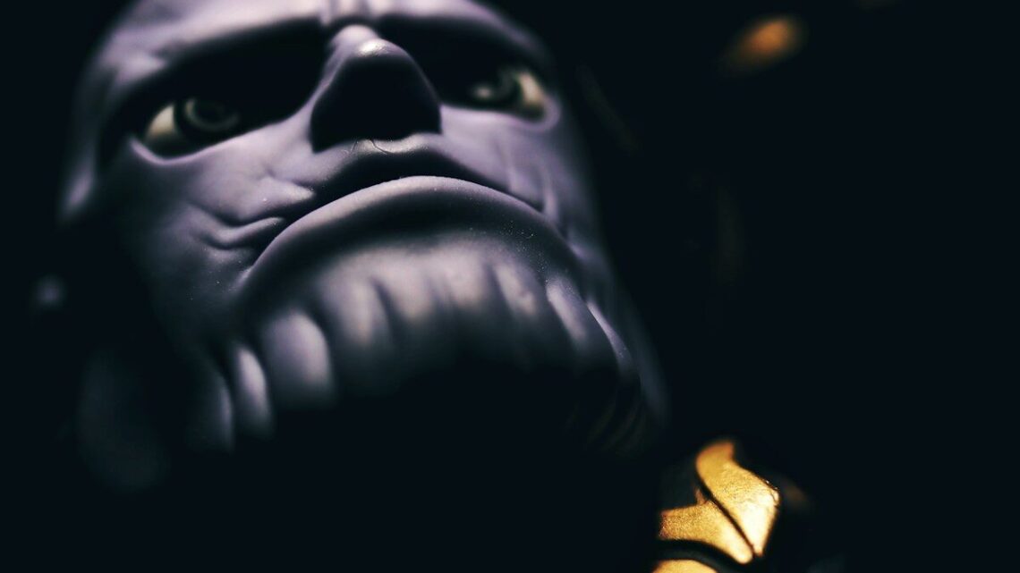 Thanos: Czy jego plan był moralny? Analiza filozofii Szalonego Tytana w Marvel Comics i MCU
