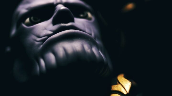 Thanos: Czy jego plan był moralny? Analiza filozofii Szalonego Tytana w Marvel Comics i MCU
