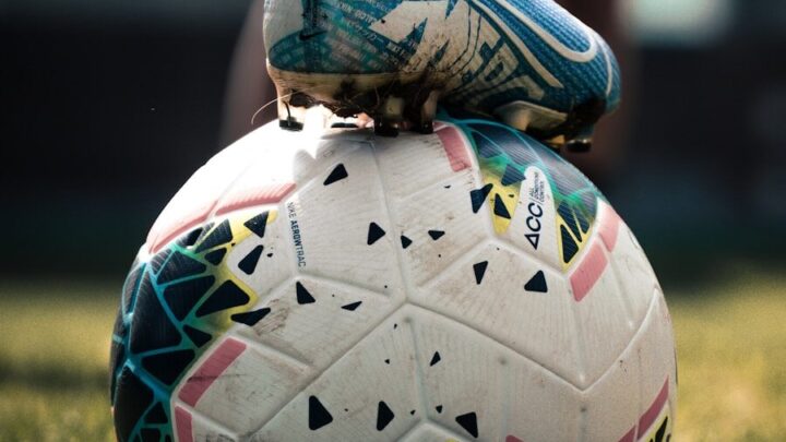 Jak zacząć czytać mangę Blue Lock? Przewodnik po serii dla nowych czytelników