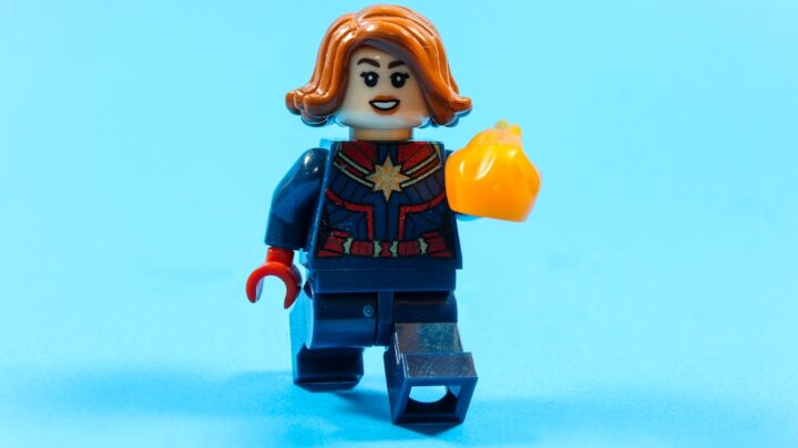 Marvel: Jakie są kluczowe różnice między filmami a komiksami z serii 'Kapitan Marvel’?