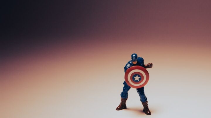 Przewodnik po strategiach postaci w grach wideo Marvela: Jak wykorzystać moce bohaterów do pokonania przeciwników?