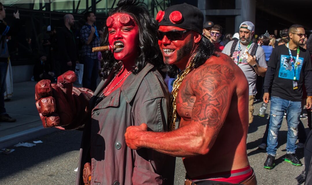 Sekrety scenografii komiksów Hellboya: Jak Mike Mignola tworzy atmosferę grozy i tajemnicy?