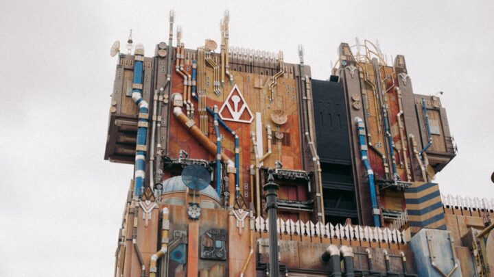 Strażnicy Galaktyki: Najważniejsze komiksowe historie zespołu, które ukształtowały ich wizerunek poza MCU.