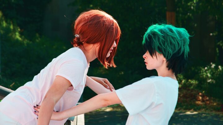 Fenomen cosplayu w świecie anime i mangi: Jak stworzyć idealny strój i gdzie zaprezentować swoją pasję?