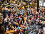 Gdzie kupić oryginalne ubrania i gadżety z Dragon Ball w Polsce? Przewodnik po licencjonowanych sklepach i bezpiecznych zakupach.