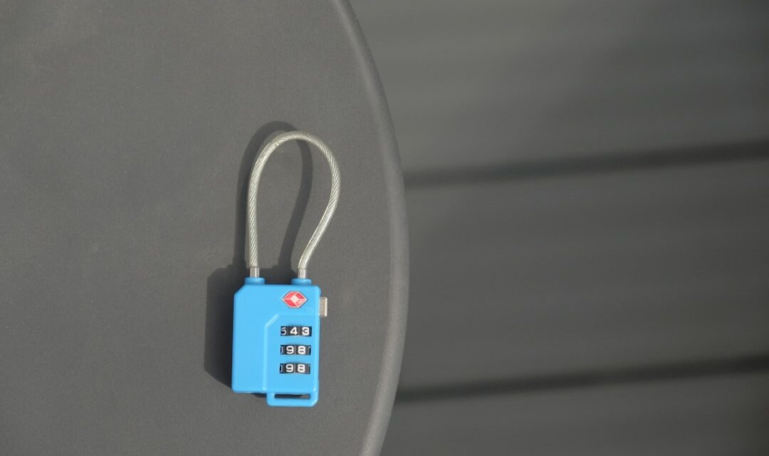 Jak zasady strategii i 'egoizmu’ z Blue Lock oraz ducha zespołu z Kapitana Jastrzębia zastosować w rozwoju kariery zawodowej?
